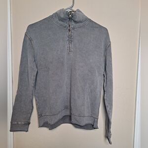 Hello Nite NWT Harley Zip Pullover Size Small in Eiffel Tower Gray Color Comfy